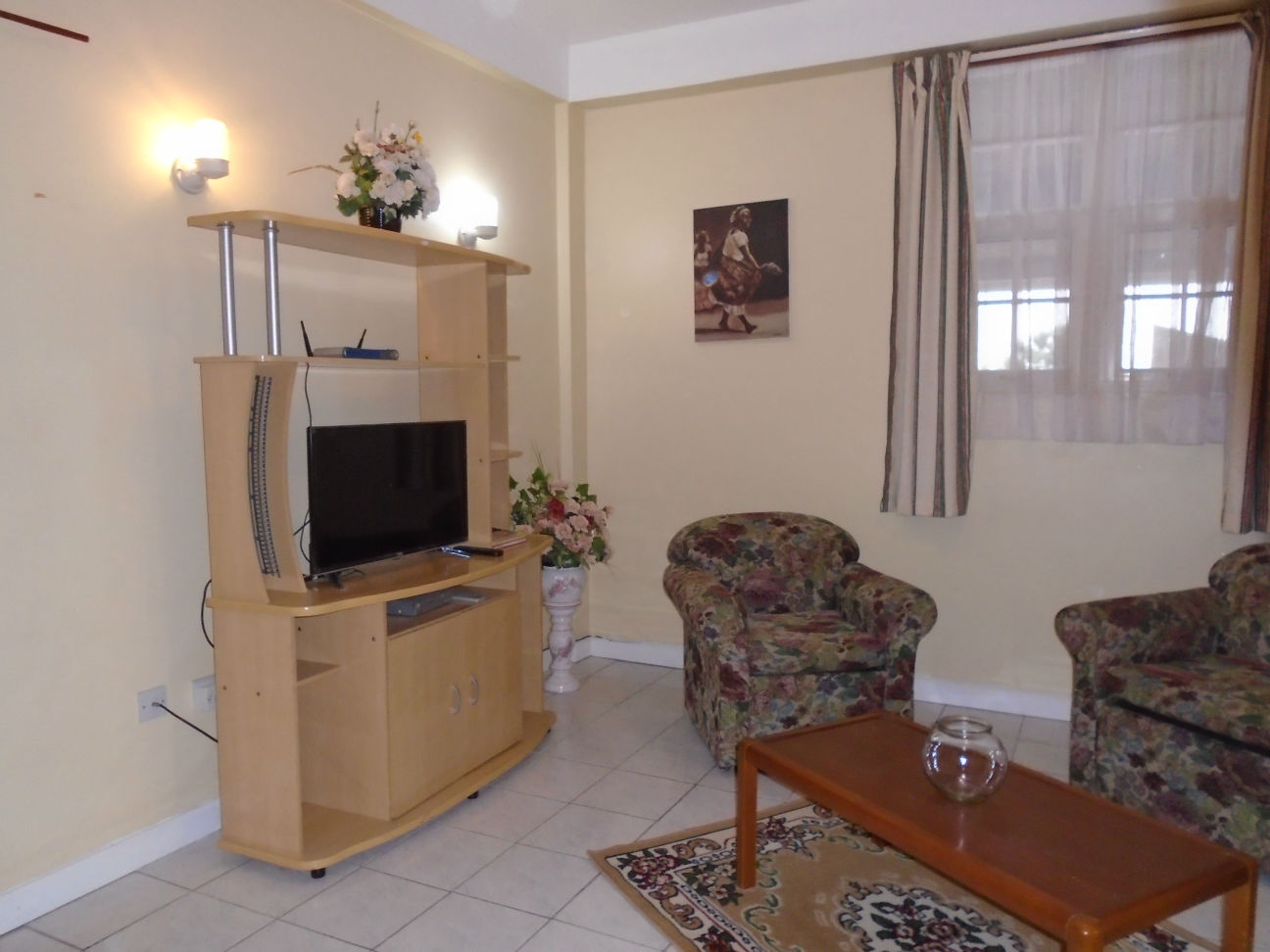 2 Bedroom Apartment For Long Term Rent In Wall House (RENTED OUT