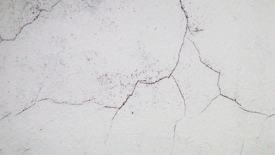 Cracked Walls: A Sign of Major Structural Problems - Millenia Realty ...