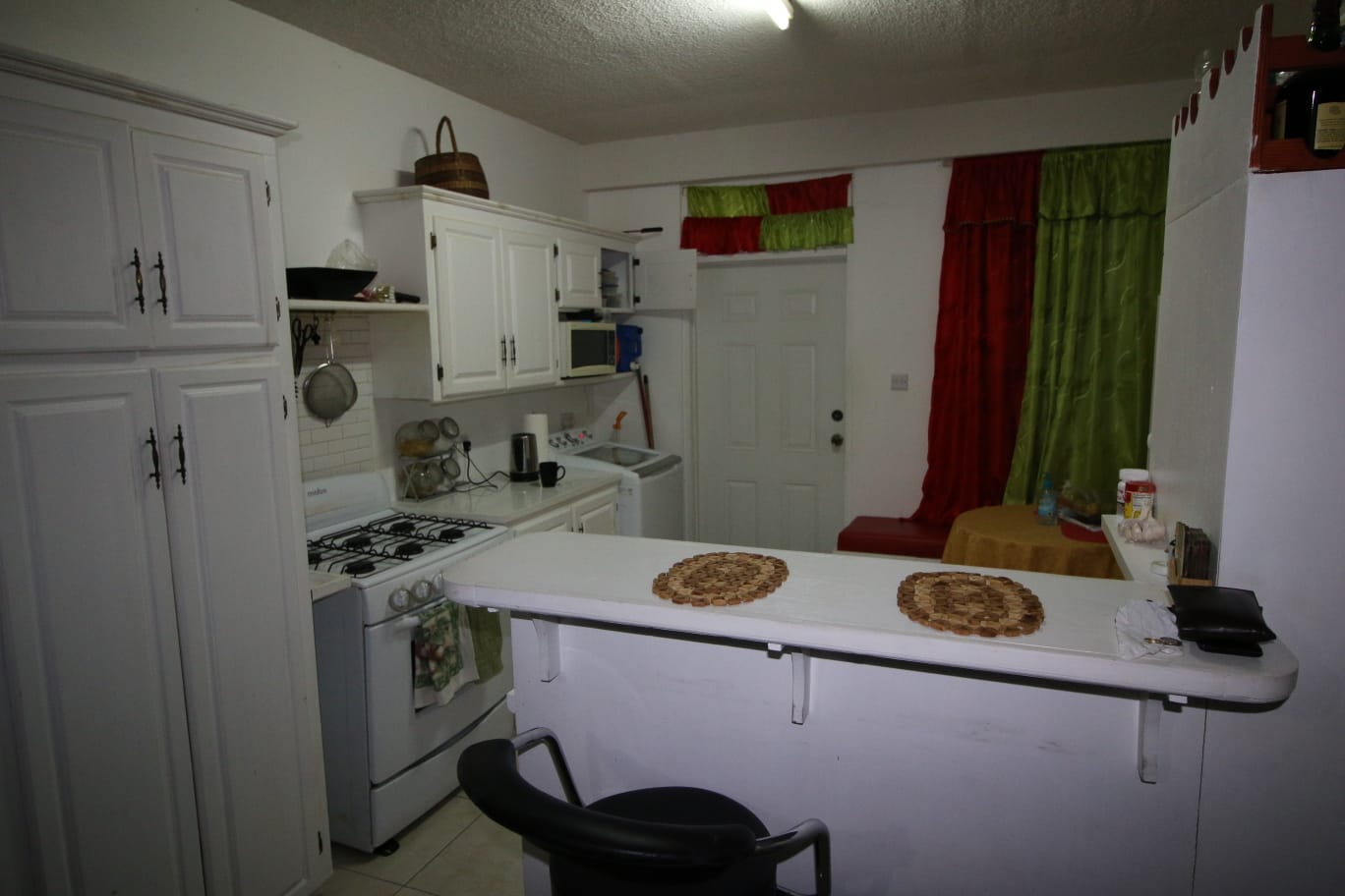 2 Bedroom Apartment For Rent In Wall House, Dominica